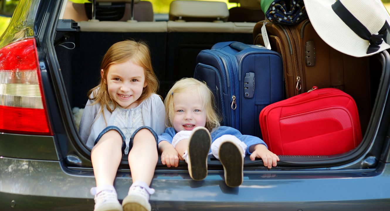 sisters ready for summer vacation
